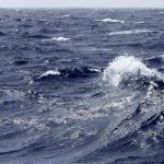 La mer est assez agitée !