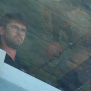 Pierre veille à la manœuvre